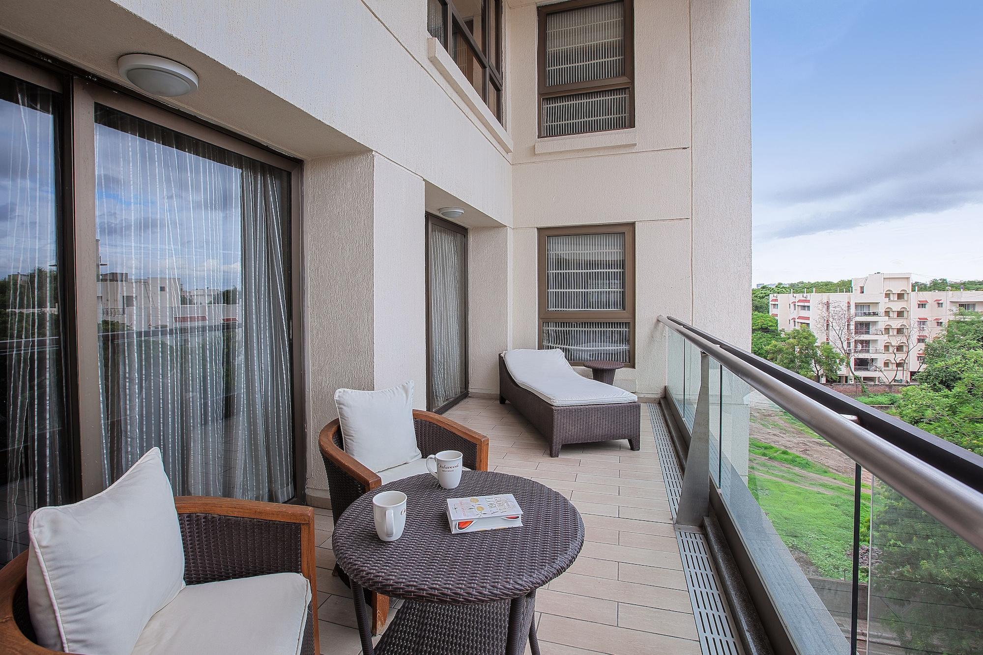 Aparthotel Oakwood Naylor Road 4*